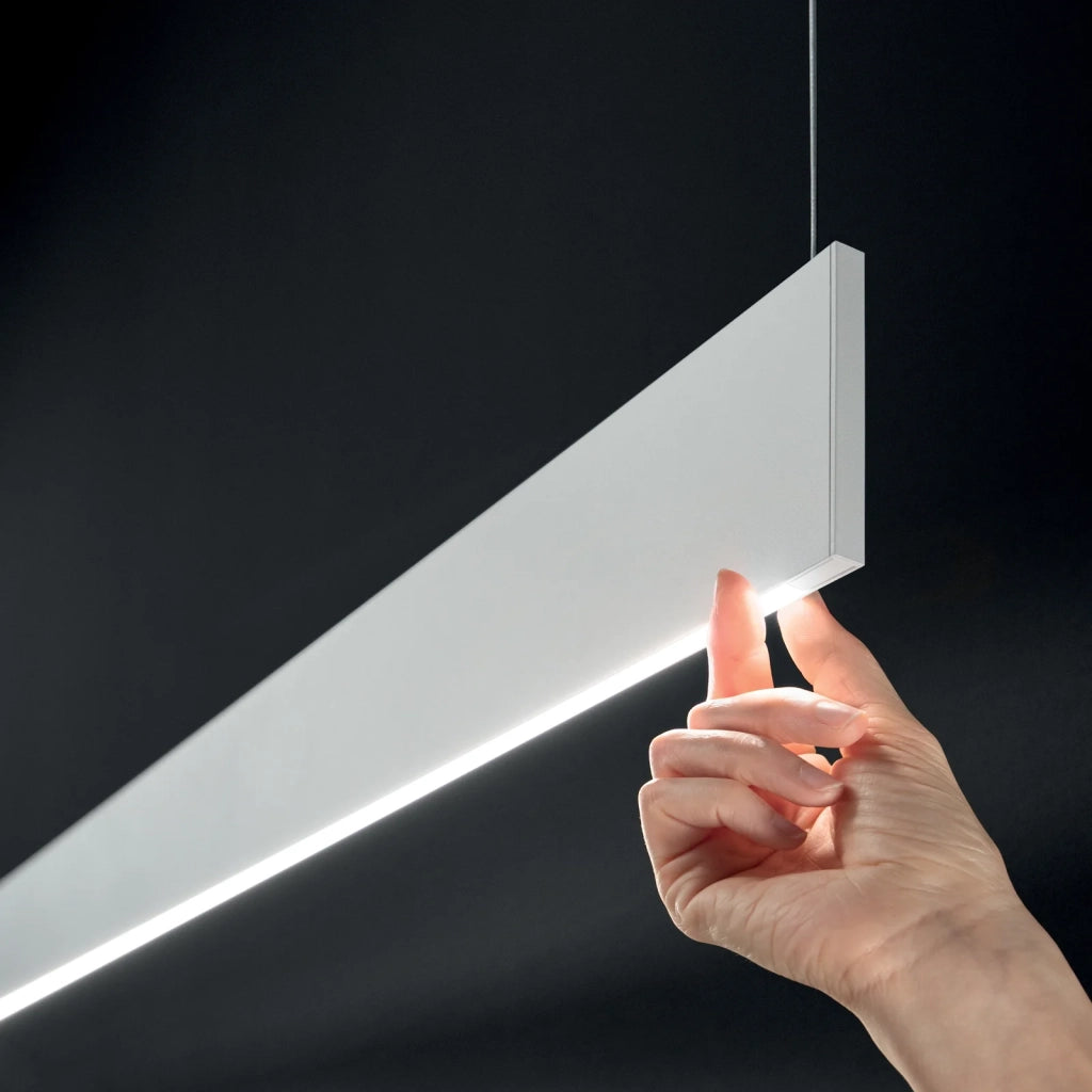 Steel_Sp1_D09_Mono-Emission_Wide_3000K_Bianco