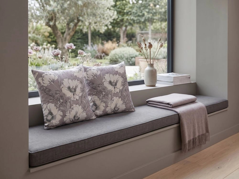 Set di 2 cuscini in poliestere grigio e bianco 45 x 45 cm con motivo a fiori soggiorno camera da letto