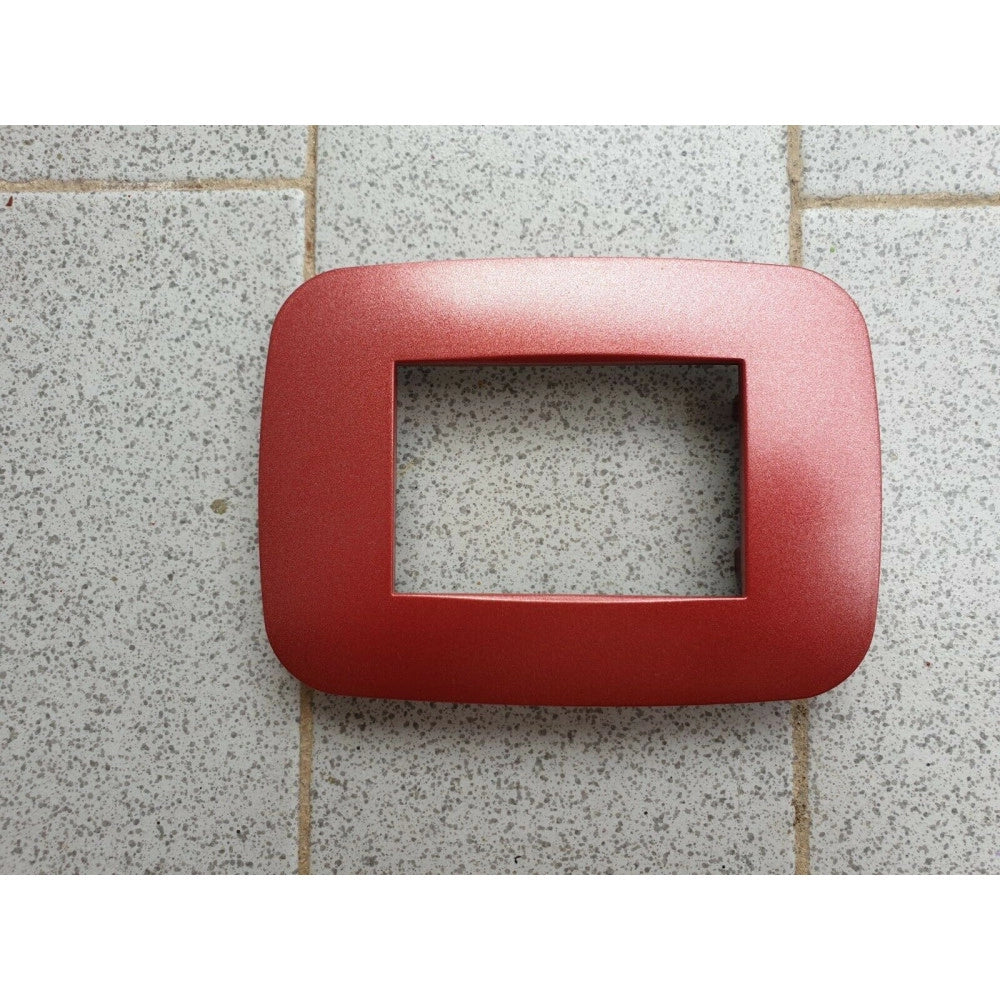Trade Shop - Placca Placchetta Placchette Compatibili Per Serie Axolute Bticino Colorate Fori - Rosso Metallizzato -3 Fori     -