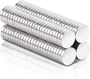 100 pezzi di piccoli magneti forti, magneti mini 5x1mm magneti circolari di neodimio forti, magneti piccoli per magneti per frigoriferi per lavagne magnetiche, lavagne bianche, attività di lavoro, cartoline