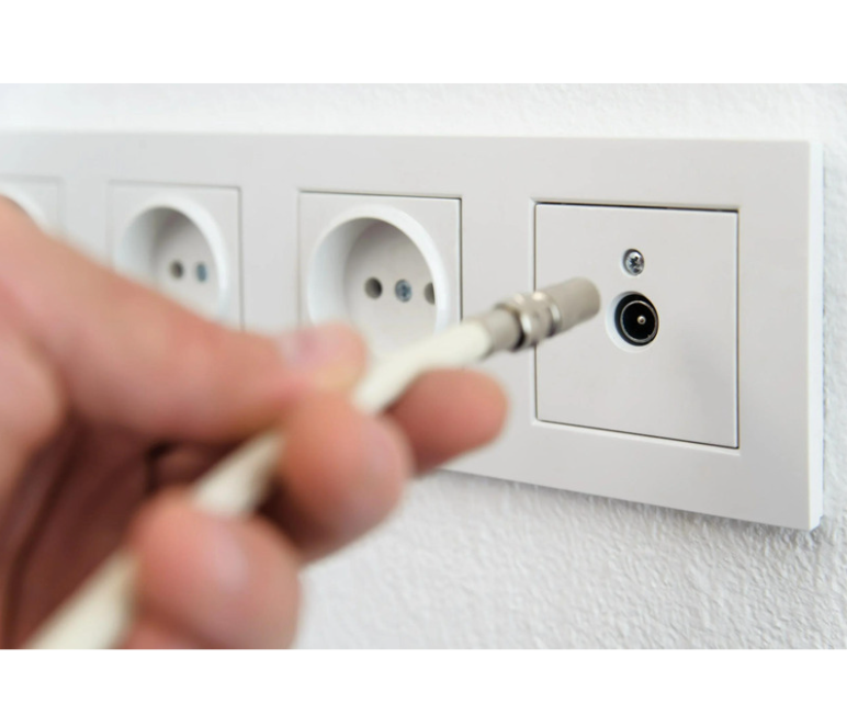 Cavo antenna tv bianco ecova spina e presa 3 mt