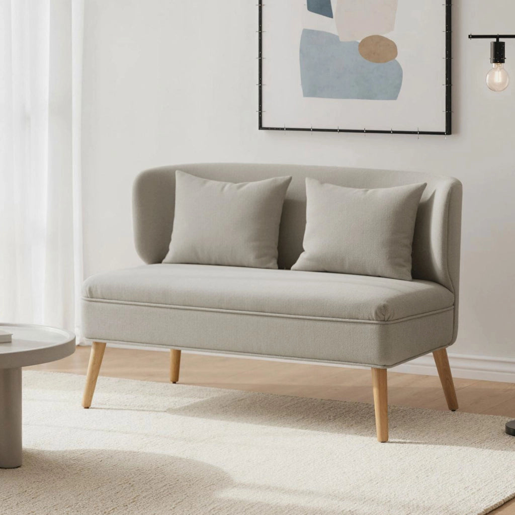 Divano 2 Posti Chenille con Schienale Ad Ala e Piedi in Legno di Gommone ¨C Zephmum ¨C Beige