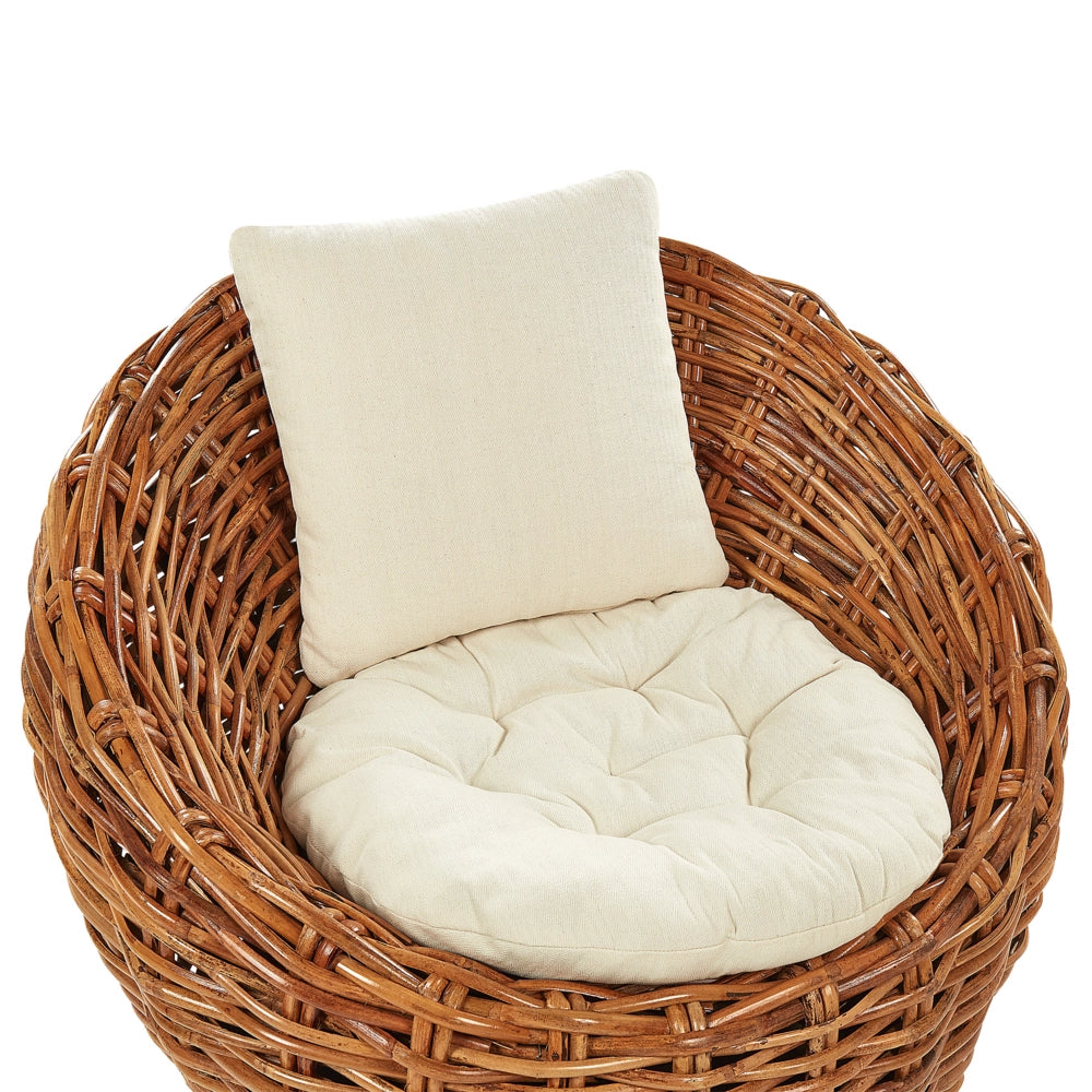 Poltrona da esterno in rattan naturale con seduta ampia e cuscino giardino bordo piscina terrazza