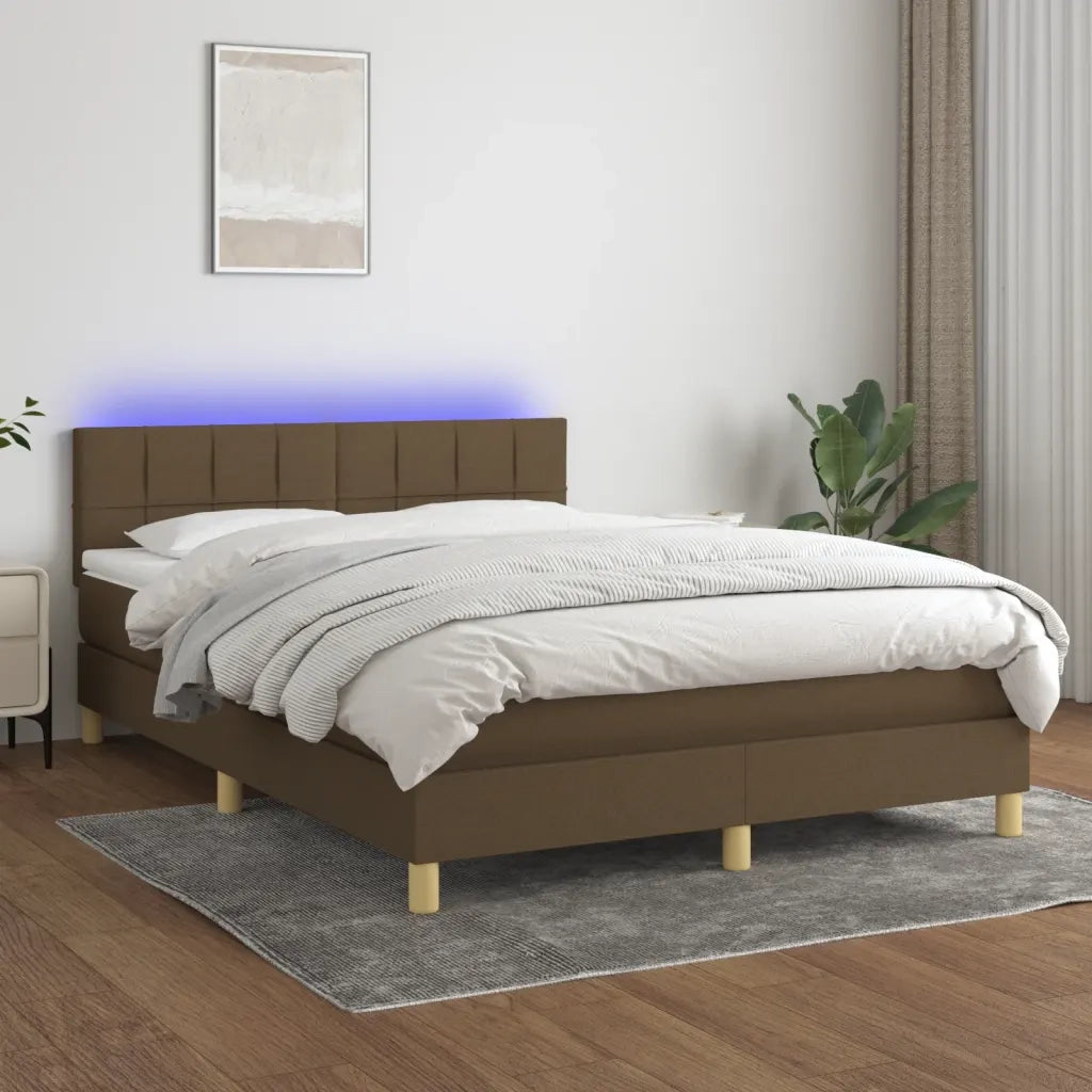 Letto a Molle Materasso e LED Marrone Scuro 140x200 cm Tessuto 3133720