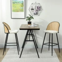 Set di 2 Sgabelli da Bar con Schienale in Rattan, Sedile Rivestito in Tessuto Teddy, Telaio in Acciaio e Poggiapiedi, Crema