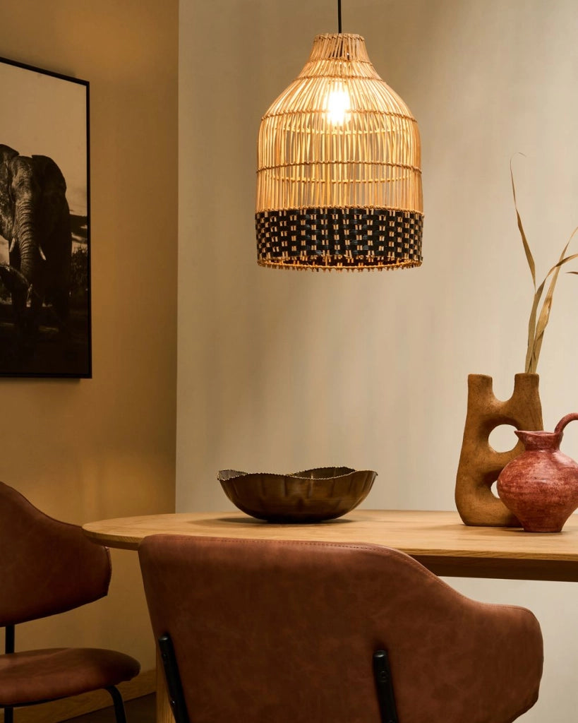 Lampada a sospensione in rattan naturale con struttura in ferro Lampadario in stile boho intrecciata a mano Illuminazione