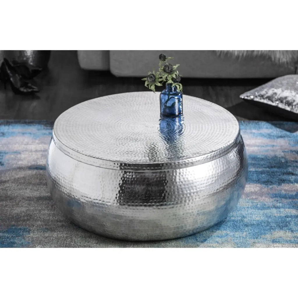 Tavolino basso TRIANE 70 cm argento martellato - Alluminio lucido effetto colpi di martello