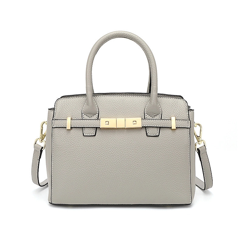 Borsa a tracolla da donna in vera pelle, colore grigio.