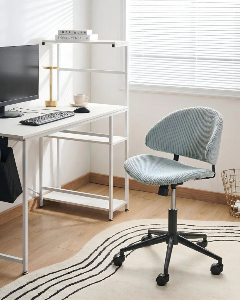 Sedia da ufficio azzurro con seduta e schienale in velluto a coste girevole regolabile in altezza moderna per ufficio domestico