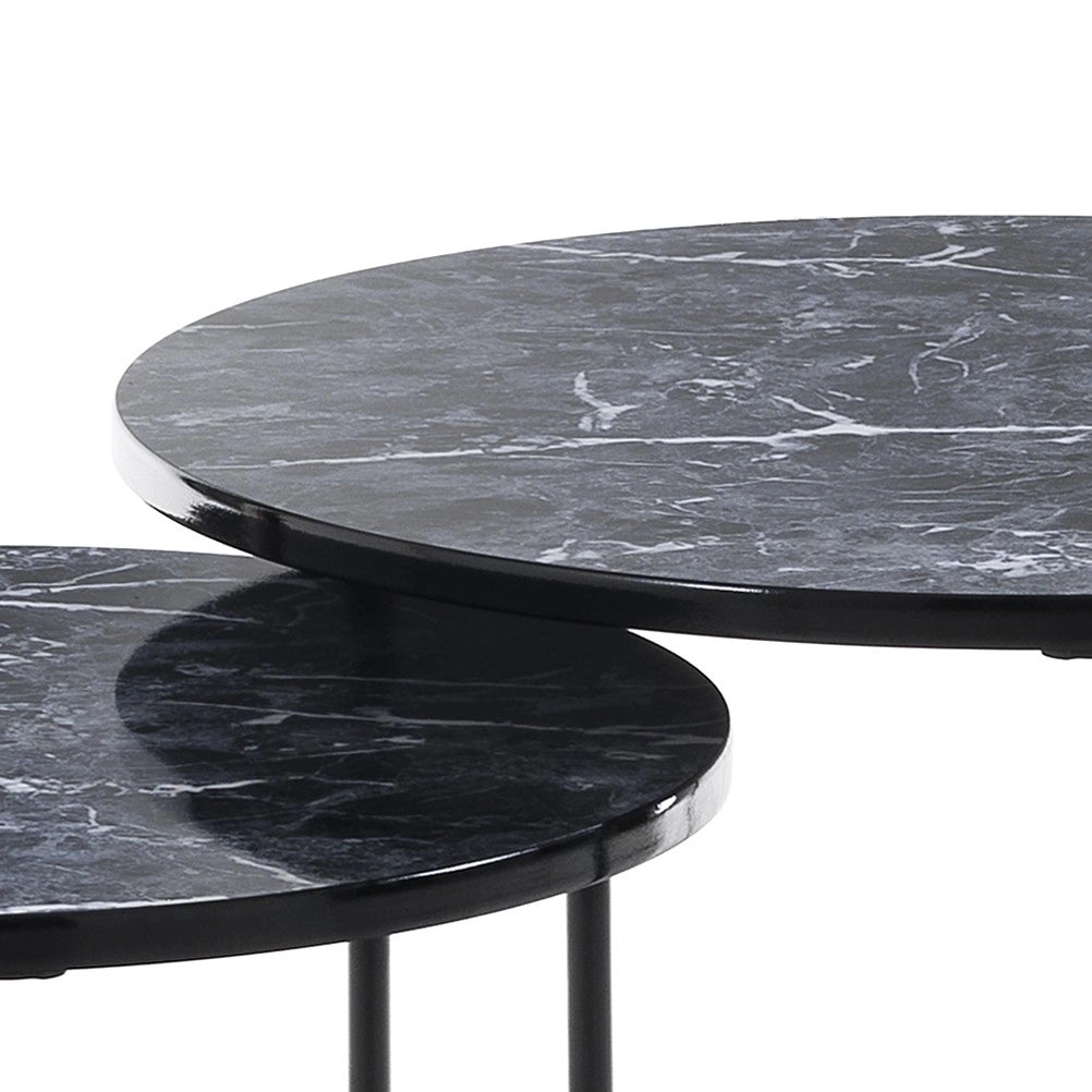 Set 2 tavolini OMAHA in vetro effetto marmo e metallo nero