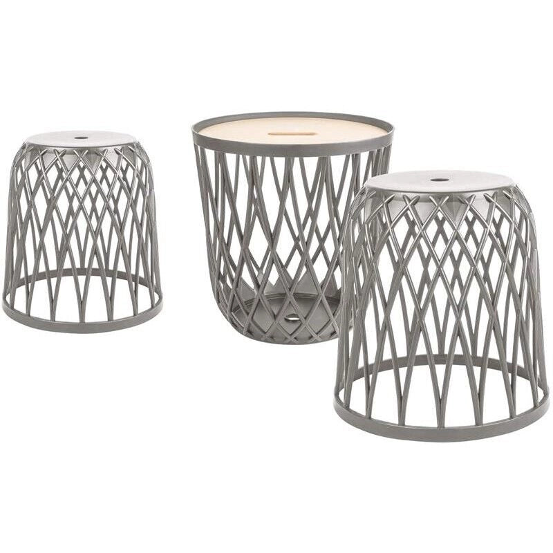 UNIQUBO SET CON 2 SEDUTE TRAFORATE E TAVOLO NATURALE 44,7 X 44,7 X H45 CM