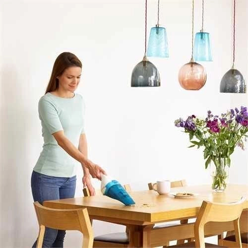 Black+Decker WDC115WA Aspirapolvere Portatile Senza Filo Senza Sacchetto Secco e Bagnato 0,385 L Autonomia 9 min Litio 3,6 V colore Blu Bianco