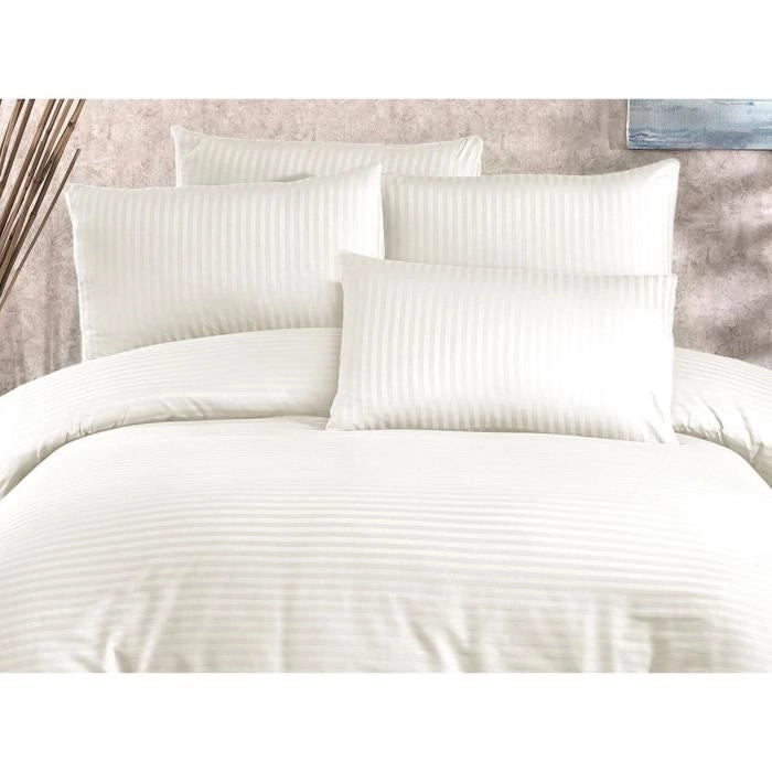 Completo letto - 1 copripiumino 220 x 240 cm + 2 federe 60 x 60 cm - 70% poliestere, 30% cotone - Crema