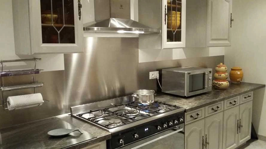 ZOIMANIA - Pannello Paraschizzi - Inox Aisi 304 - Cucina - Profondità 50 Dimensione Paraschizzi: L90 x P50