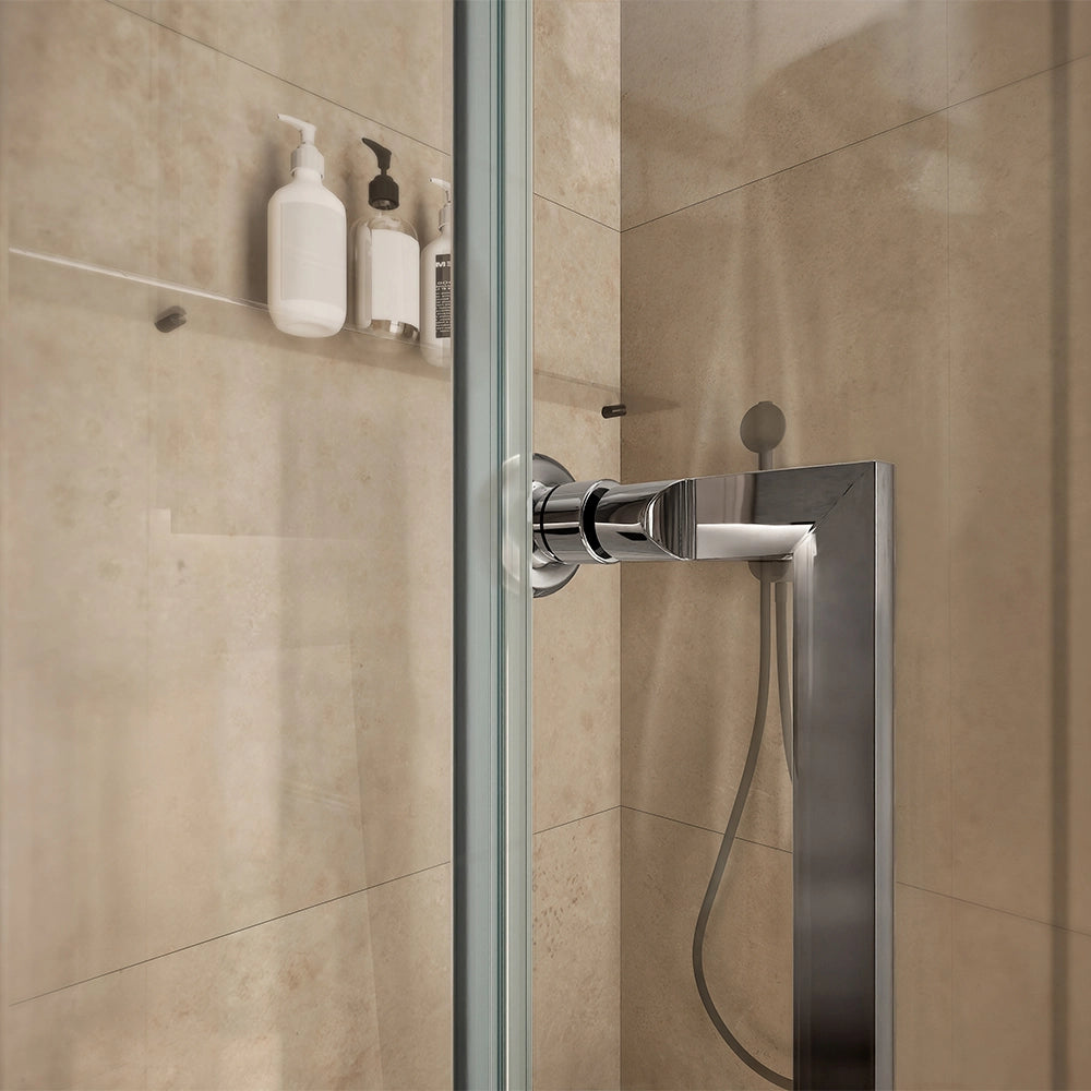 Box doccia angolare 80x100 con porta battente cristallo trasparente e profili cromati Nylo