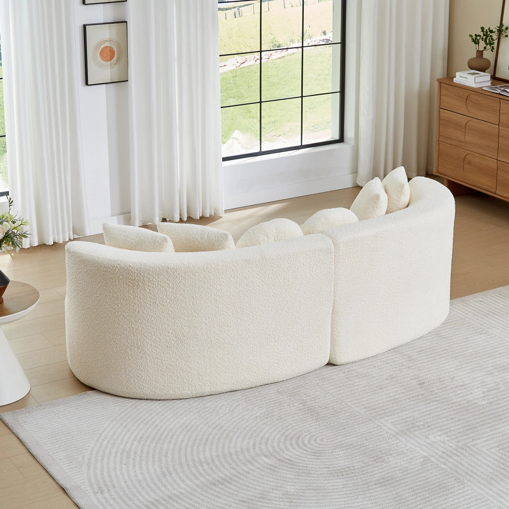 Divano modulare curvo in ciniglia beige con schienale continuo e set di 6 cuscini per soggiorno e sala giochi