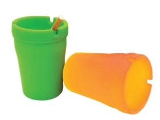 POSACENERE PLASTICA- - cm.7,5x10,5h. - 12 pezzi XTRA