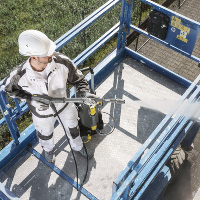 KARCHER Idropulitrice Professionale alta pressione HD 5/15 C - Portata: 500 l/h - Temperatura ingresso acqua: 60 °C - Pressione di lavoro: 150 / 15 bar / MPa