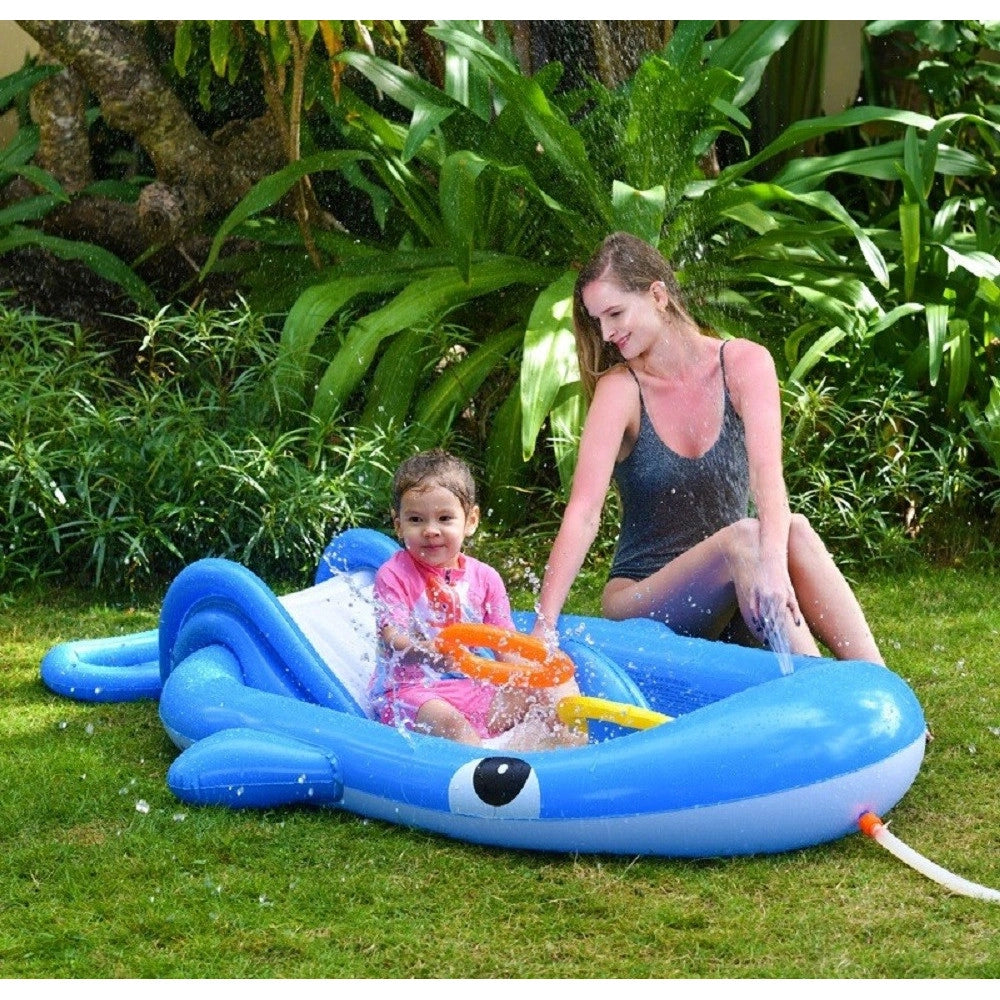 Trade Shop - Parco Giochi Acquatico Gonfiabile Scivolo Piscina Blue Whale 210x130x35cm 57166 -