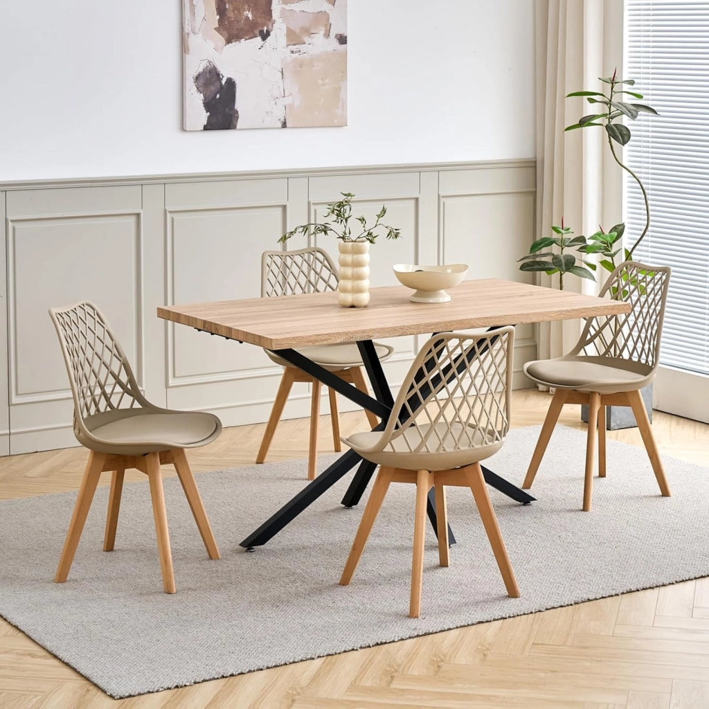 GrandCA HOME Set Tavolo e Sedie da Pranzo, Tavolo da Pranzo Rettangolare da 140 cm, 4 Sedie in Polipropilene a Rete, Adatto per Cucina, Sala da Pranzo e Soggiorno - Legno Chiaro + Kaki