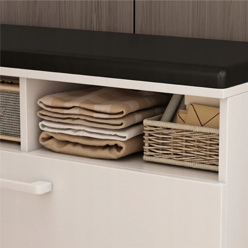 Scarpiera da 85x35x46 cm, finitura bianca, ideale per l'ingresso.