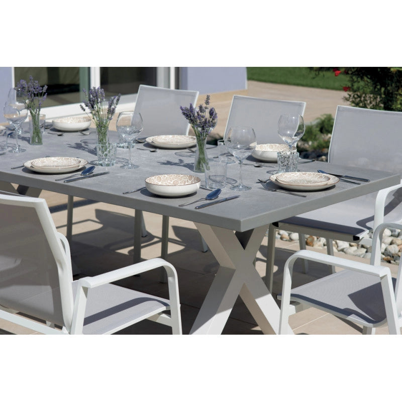 Tavolo Amantea 220x100 Alluminio Bianco Piano Resina Grigio Moia
