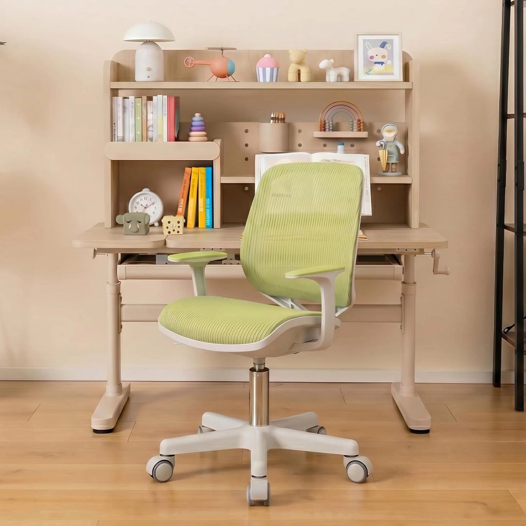 Sedia da Scrivania Girevole per Bambini (Verde,Ruote Ordinarie) | con Altezza Regolabile, 5 Ruote, Braccioli Morbidi, Mobile Ergonomica per Bambini 6-15 Anni