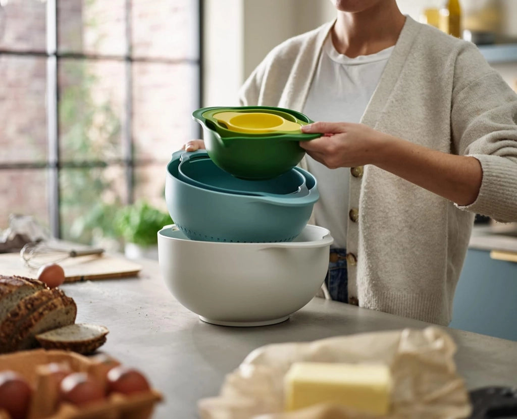 Joseph Joseph Duo Ciotole di Miscelazione per Cucina, Set di 6 pezzi impilabile, Insalatiera, Preparazione Dolci, Multicolore