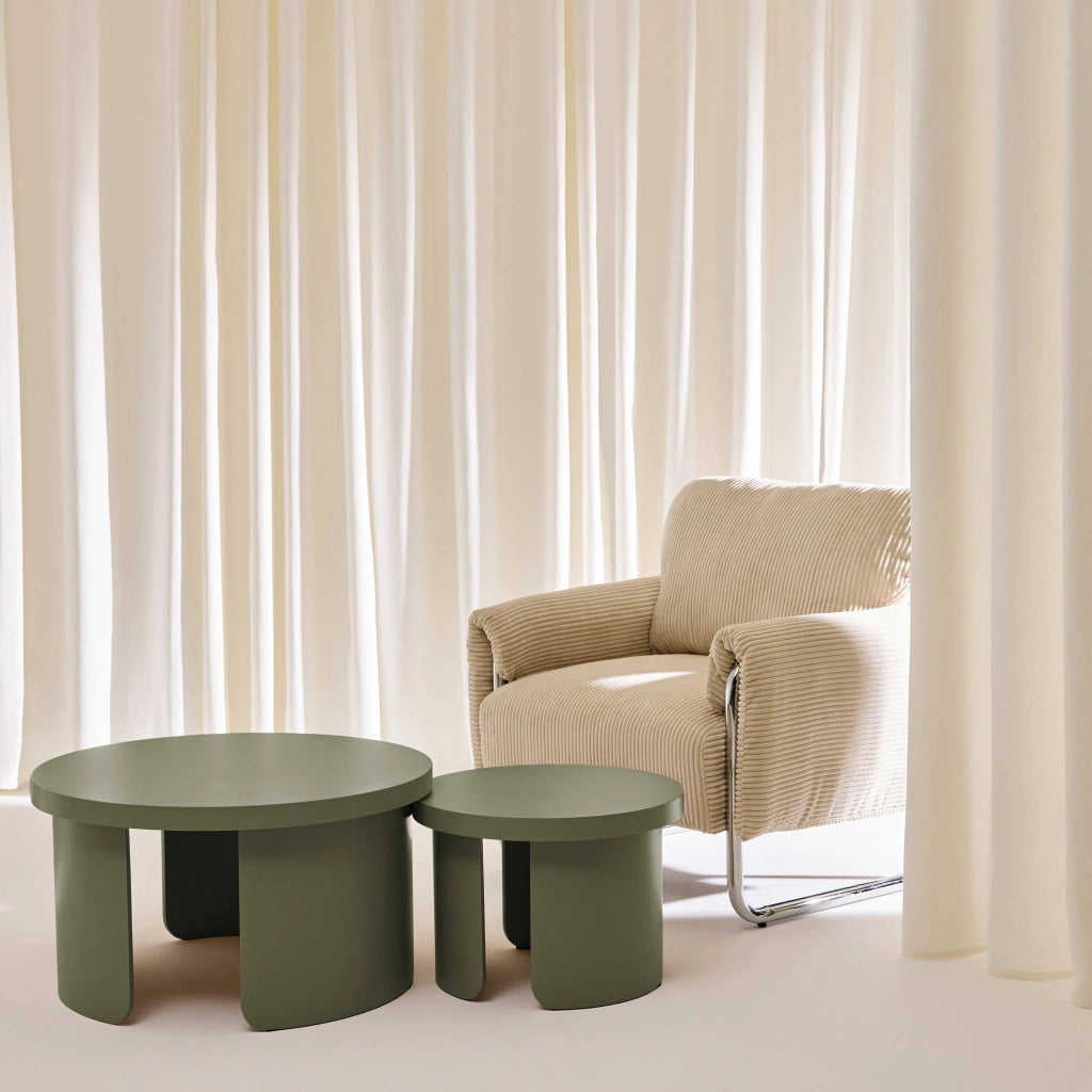 Set di 2 tavolini rotondi impilabili, verde kaki