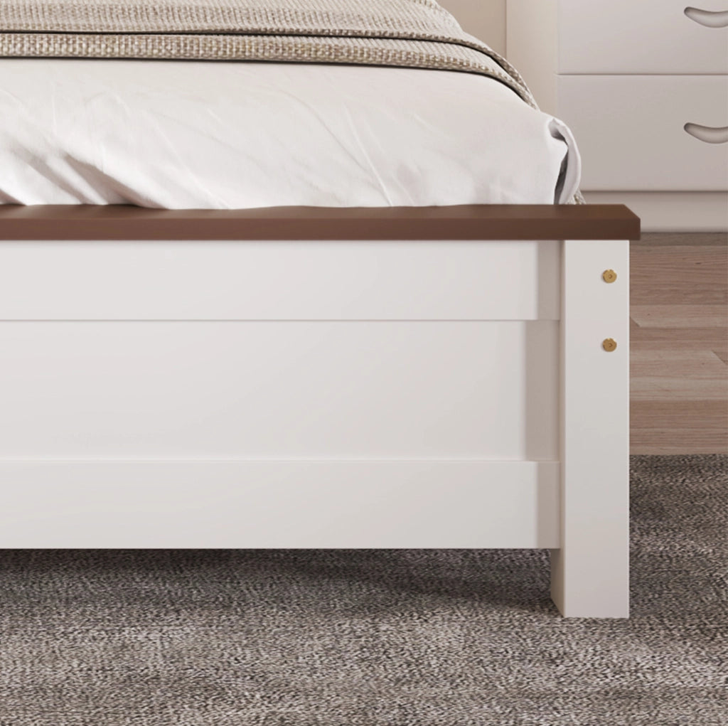 Letto singolo in legno con testiera a contrasto e 15 doghe