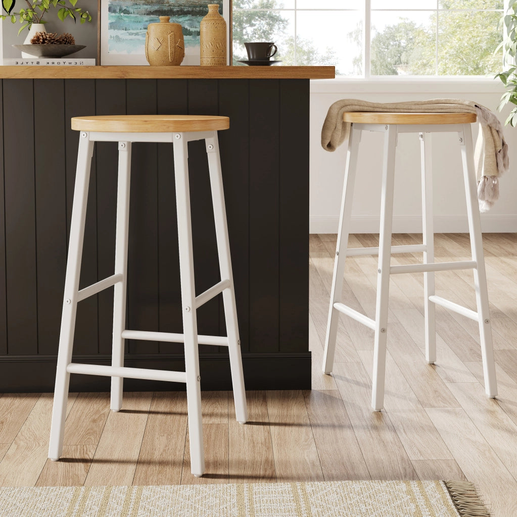 Set di 2 sgabelli da bar bianchi in MDF e metallo, altezza 63 cm