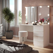 Tavolo da toeletta Viktoria, Bianco, 110 cm con specchio, sgabello e illuminazione a LED, porta un tocco moderno all’ambiente