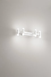 Applique LED moderna in metallo finitura Bianco Opaco 24W 3000K, design geometrico elegante per illuminazione d'interni minimalista - Perenz