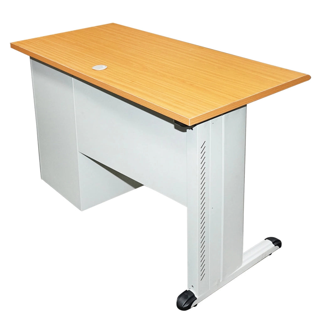 Scrivania metallica con 3 cassetti e piano in truciolato 1200 x 600 x 750H mm Breckner Germany