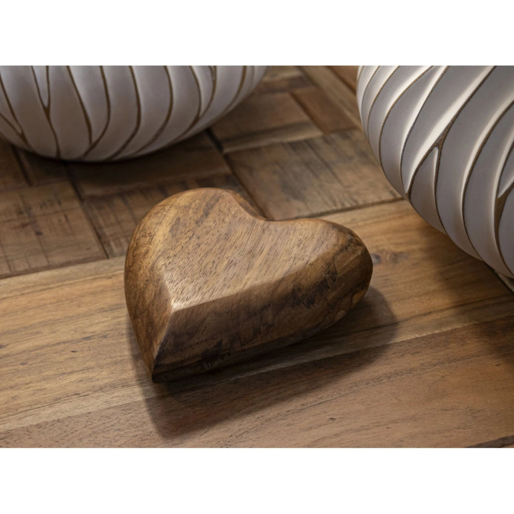 Scultura Cuore 11, Marrone, Legno, 16x14x4,5 cm