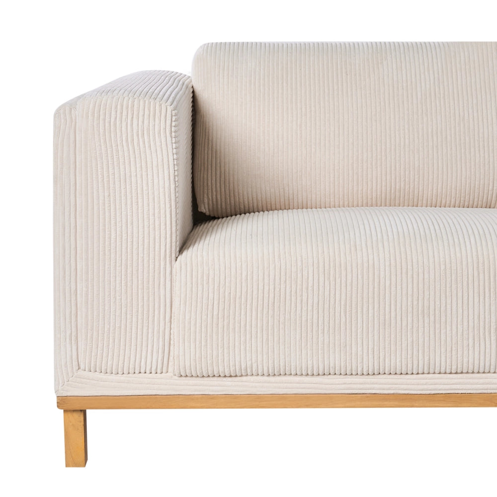 Divano angolare in velluto a 5 posti con braccioli e gambe in legno beige chiaro in stile moderno