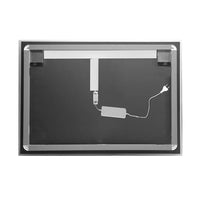 Specchiera LED 100x70 con punti superiori sabbiati e illuminazione perimetrale