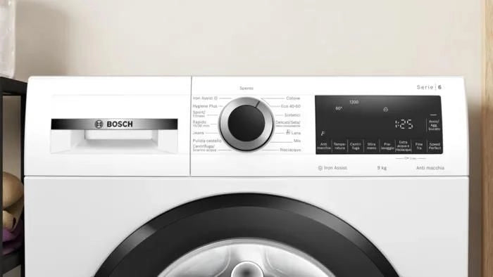 Bosch WGG242Z0IT lavatrice Caricamento frontale 9 kg 1200 Giri/min Bianco