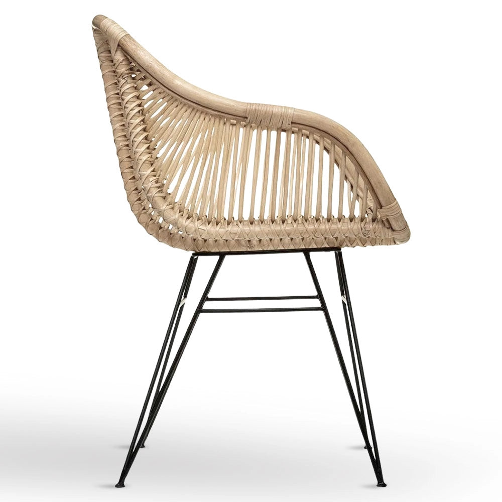 Set di 2 sedie Desy in legno di bambu con gambe in ferro e 1 tavolino in bambu