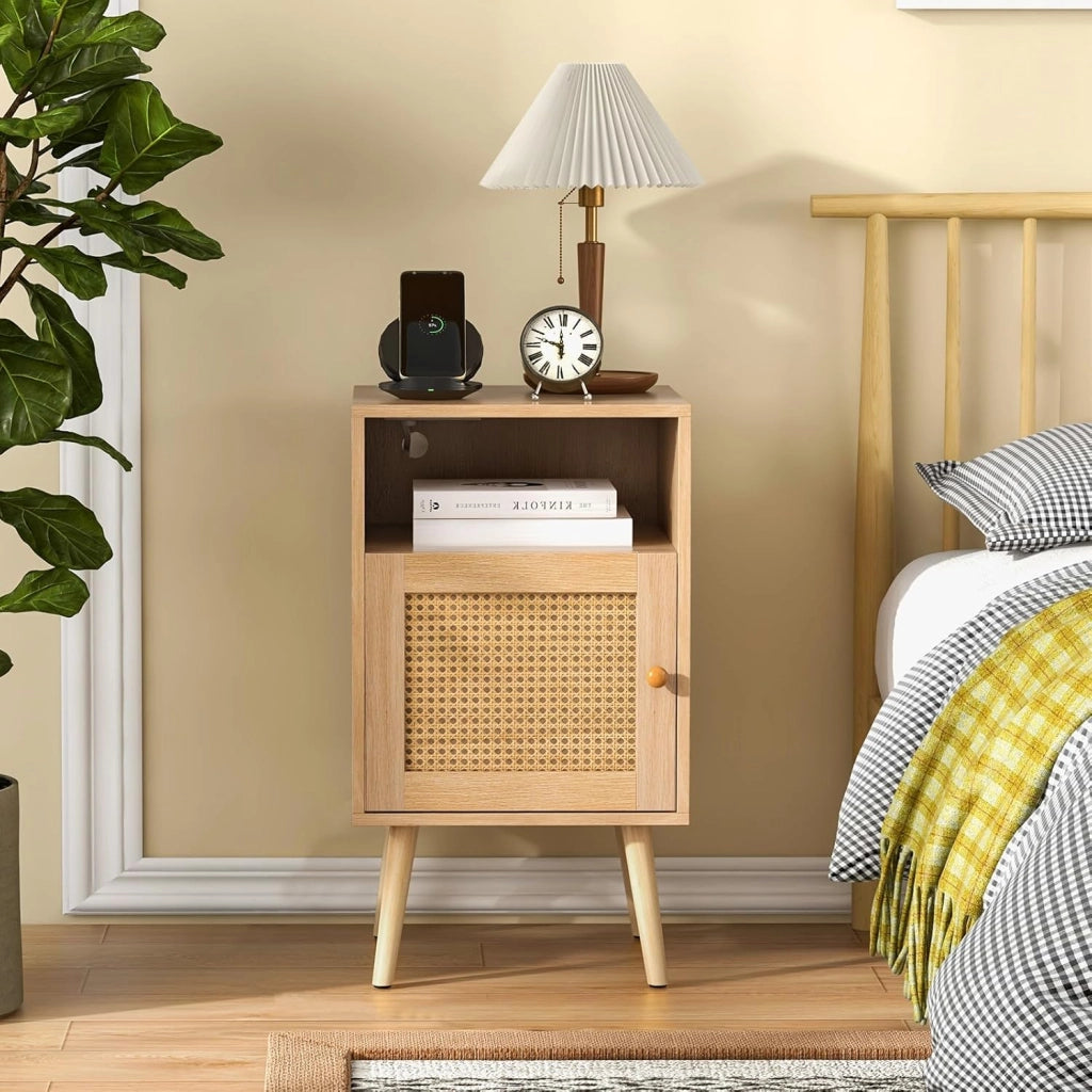 Comodino da Camera da Letto, Comodino in Legno con Porta in Rattan, Scomparto Aperto e Gambe in Legno Massello, Comò Moderno per Soggiorno e Studio, 40 x 39 x 70 cm (1, Naturale)