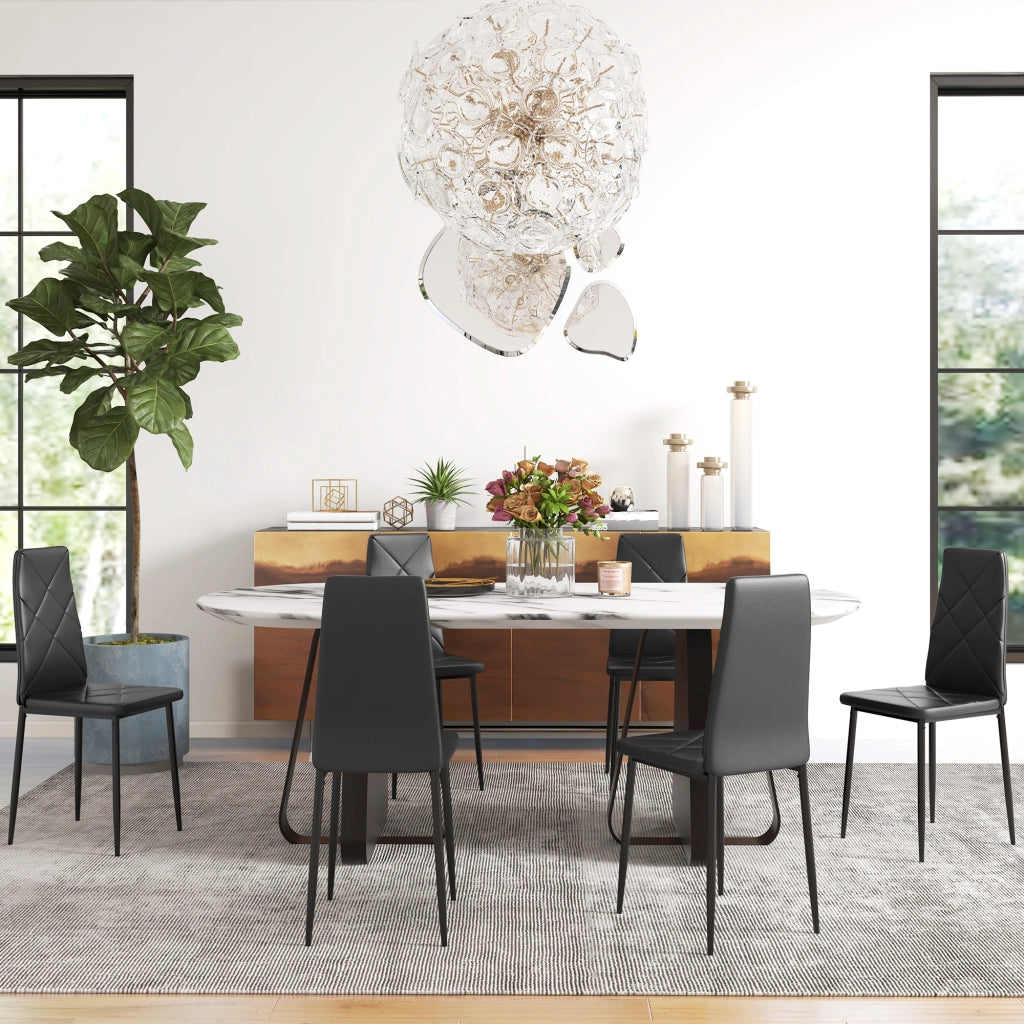 Set di 6 Sedie da Pranzo Imbottite in Similpelle con Schienale Alto e Gambe in Metallo ¨C Minimal ¨C Nero 41x50x97 cm