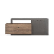 Vetrina design con porte in vetro e ripiani in vetro, collezione JET, bianco lucido laccato/grigio effetto cemento