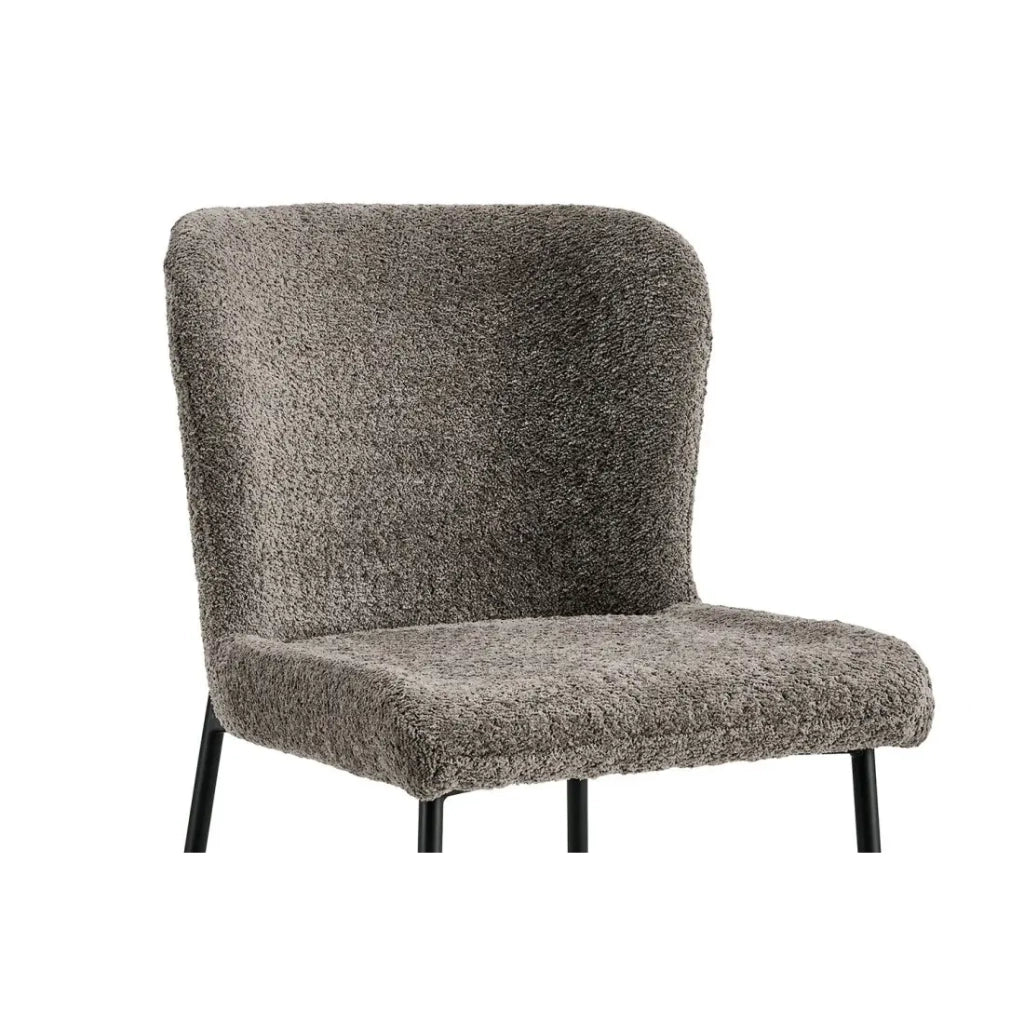 Sedia rivestita in Bouclé per sala da pranzo colore Sabbia. Collezione LISE