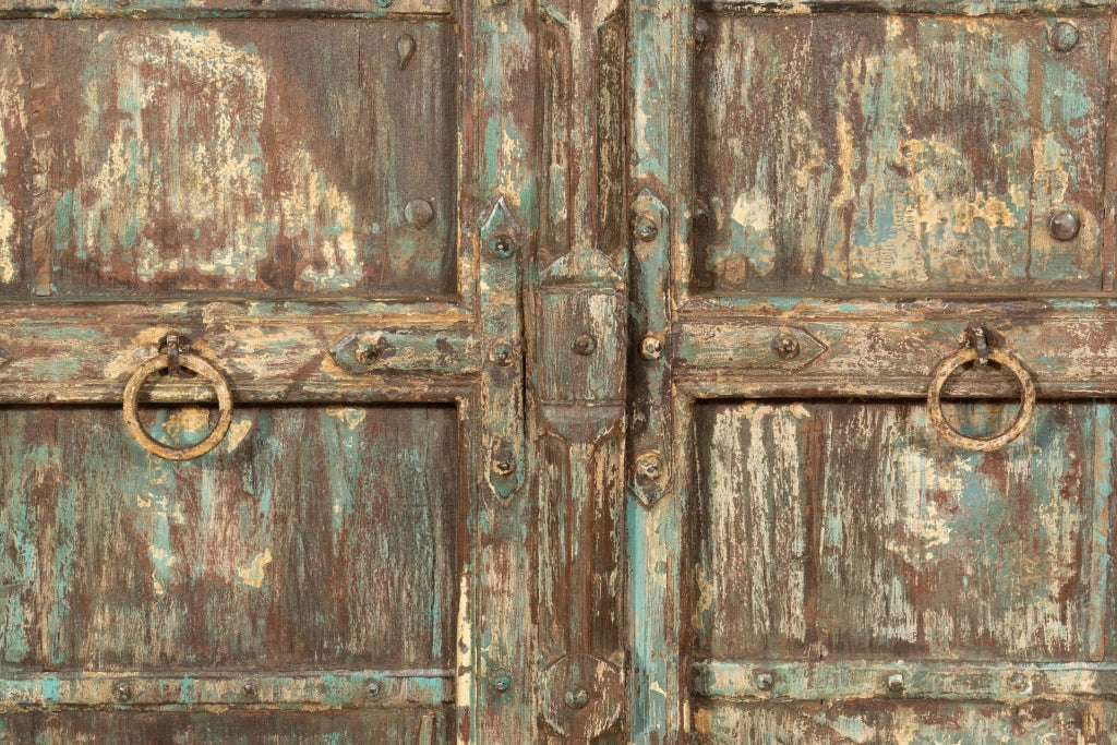 Biscottini Porta portone in legno massello e ferro da interno o da esterno vecchia e antica medievale scorrevole