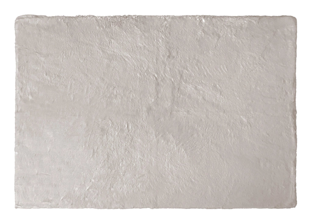 Tappeto Peloso In Pelliccia Ecologica Sagomato Modello Orsetto Varie Forme - 140x180cm - Perla