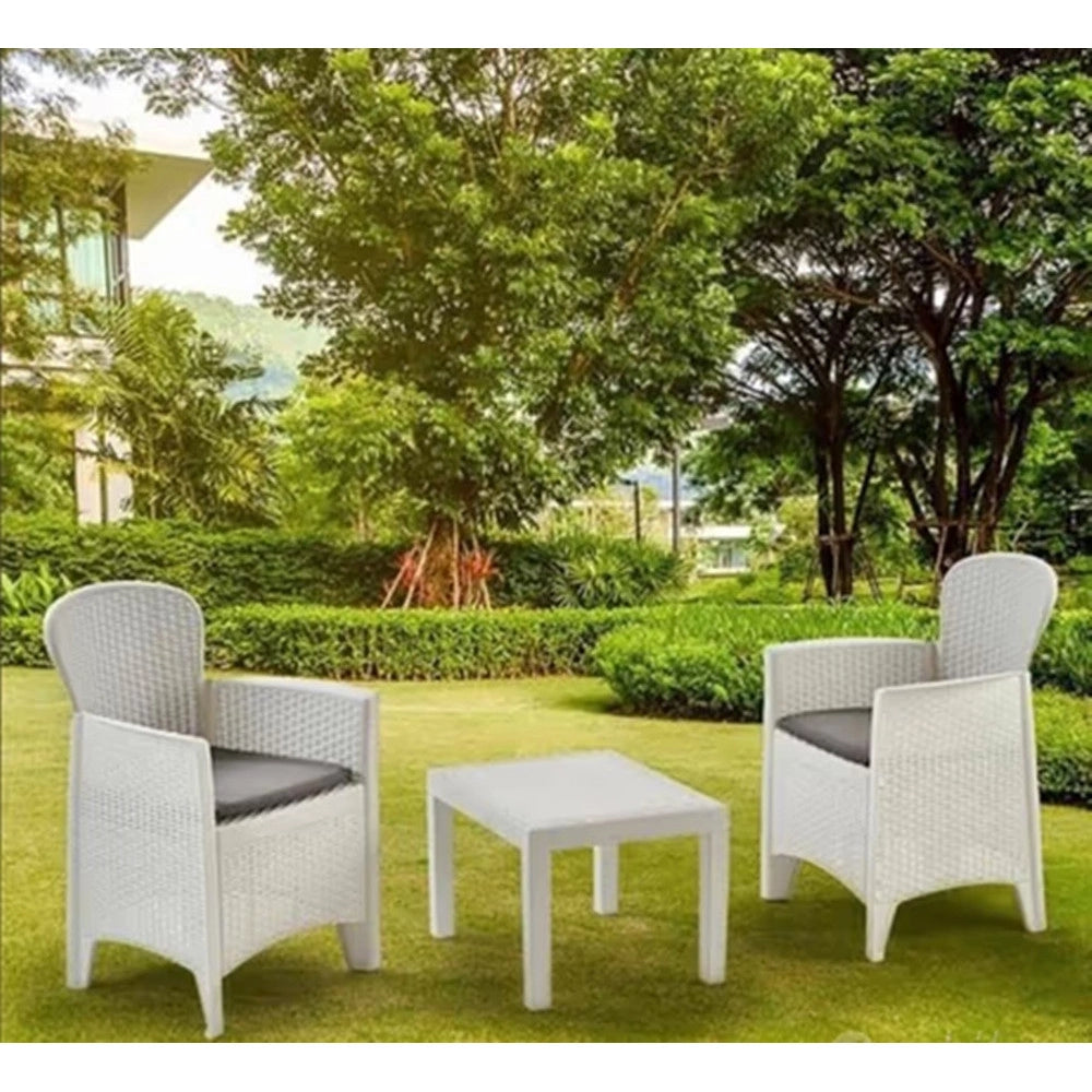 Trade Shop - Set Salotto Con Tavolino 2 Poltrone Bianco Effetto Rattan Con Cuscini Giardino 591073 -