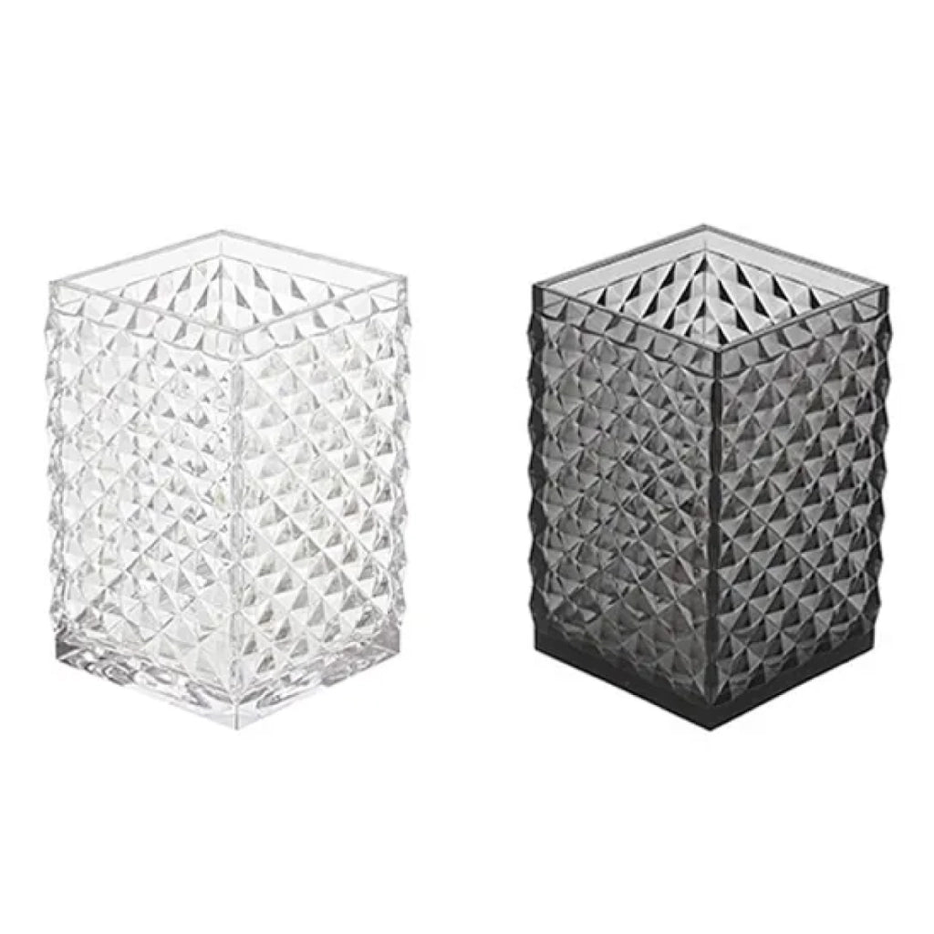 PORTASPAZZOLINI IN PLASTICA MODELLO MILANO DIM. CM(LXPXH):6,4X6,4X10,6 NERO TRASPARENTE   Idroweb