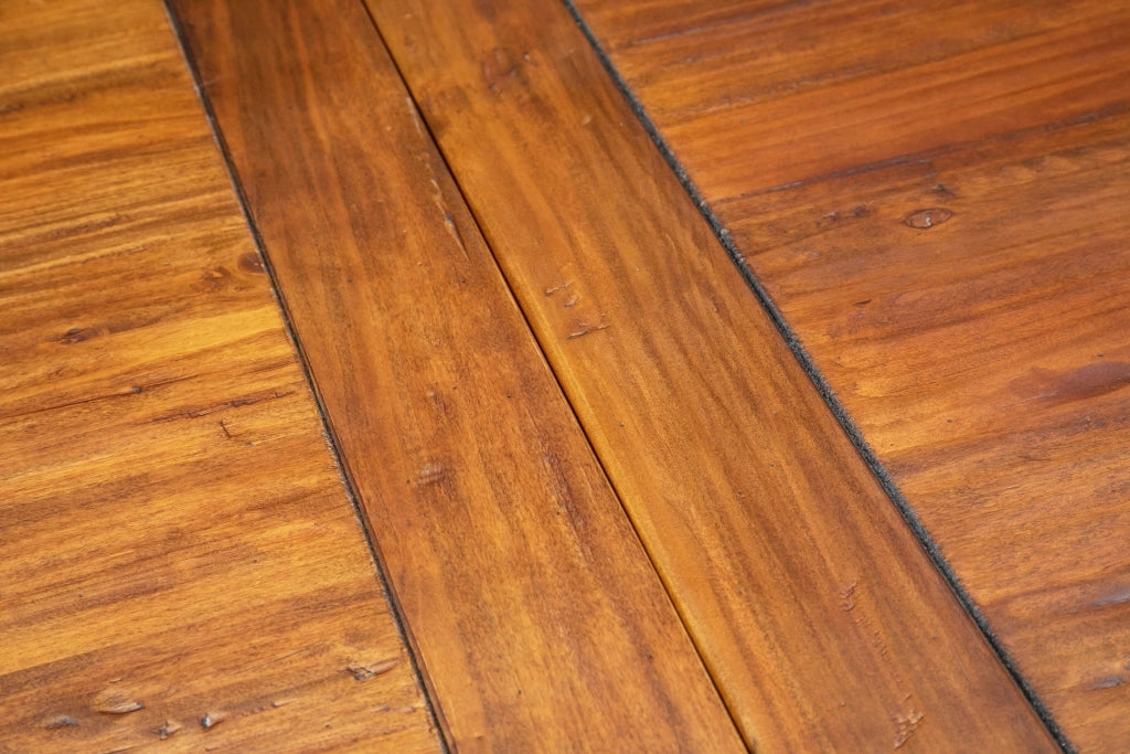 Biscottini Tavolo Country allungabile in legno massello di tiglio struttura bianca anticata piano noce L220xPR100xH80 cm. Made in Italy