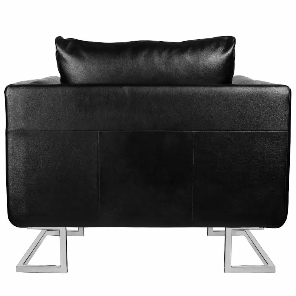 Poltrona a Pozzetto con Gambe Cromate Nera in Similpelle 241004