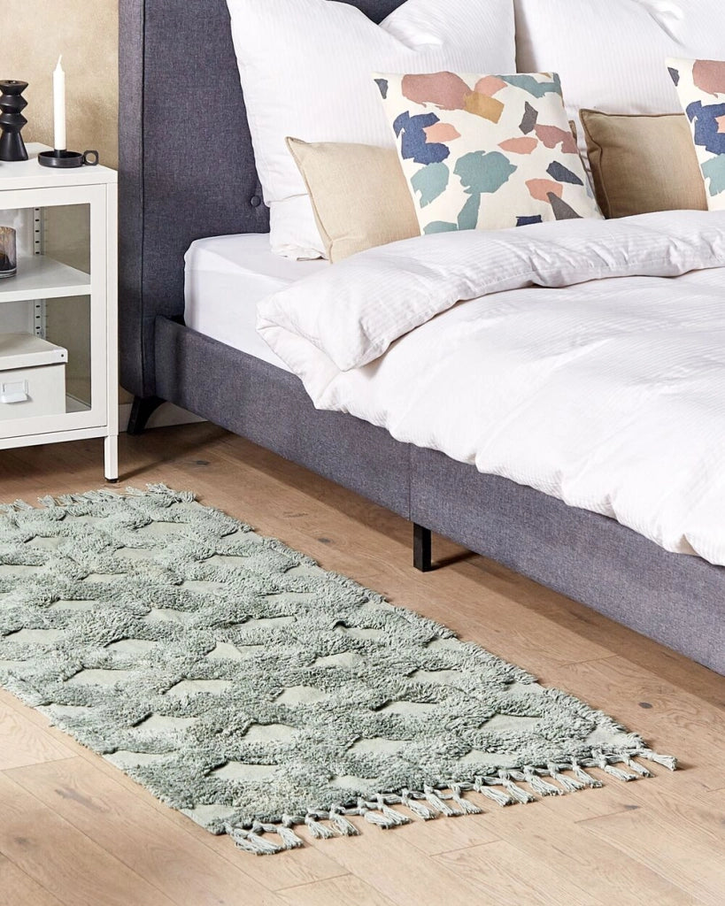 Tappeto cotone trapuntato verde con nappe 80 x 150 cm stile boho soggiorno